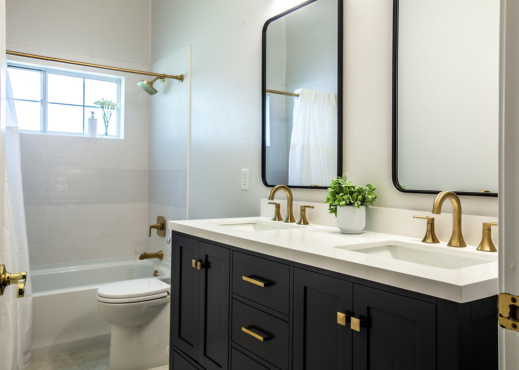 54872910805_6cda5c44e4_b